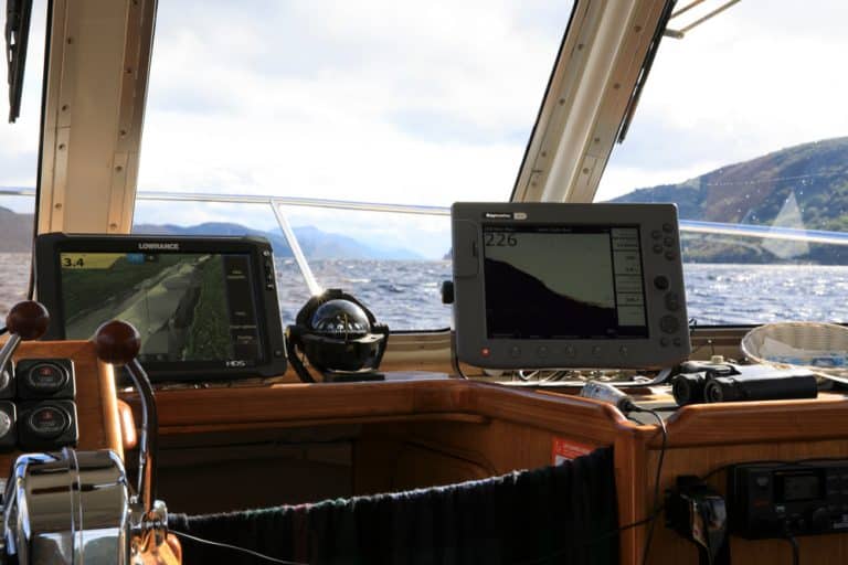 MEGA LIVE VS LIVESCOPE visual data 2