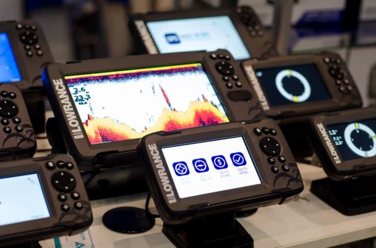 Lowrance Hook Reveal 7X Tripleshot Review - Is It Worth It? - FuncFish