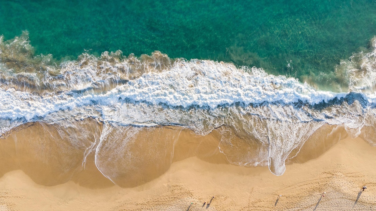 beach shoreline tide beach shoreline tide