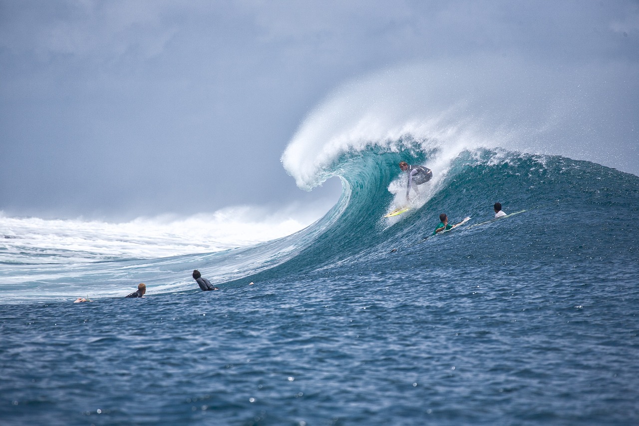 ocean waves wind ocean waves wind